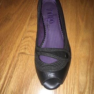 COPY - Brand New Clarks low wedge